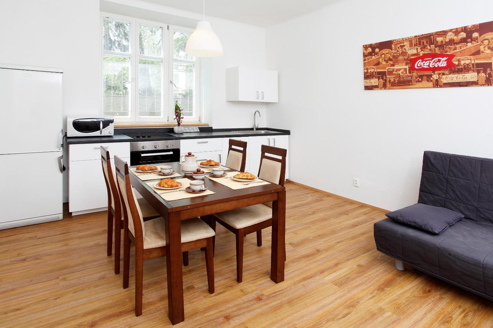 Villa Z - Apartment With Private Parking Brno Extérieur photo